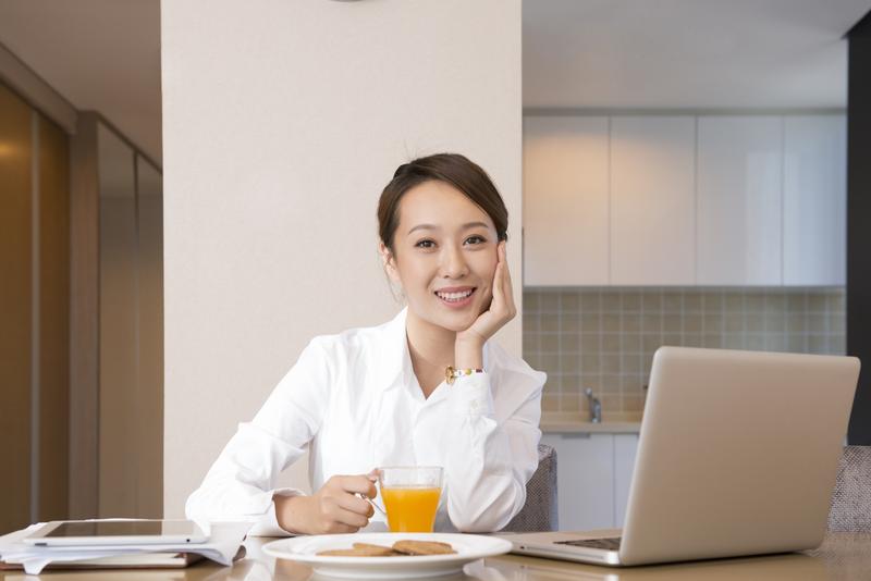 可可修图 v1.3.9  手机修图天花板，一键复制大师色调，电影感滤镜+无损编辑，Ai人像、天空替换全功能，堪称移动版PS+LR